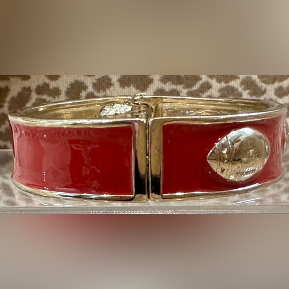 New Fornash ‘Gameday Chic’ Red Bangle Clamper Bracelet w Raised Gold Footballs - Picture 3 of 14